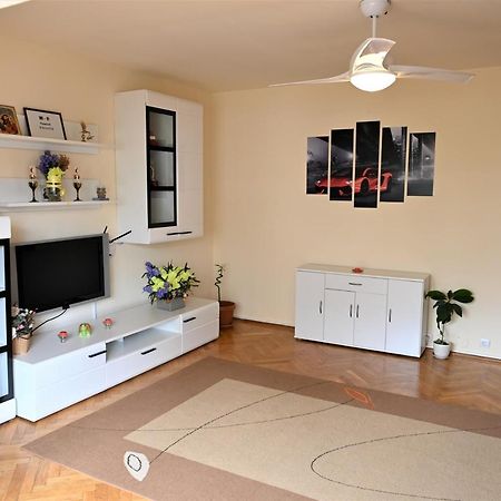 Marin Hotel Apartment Braşov Eksteriør billede