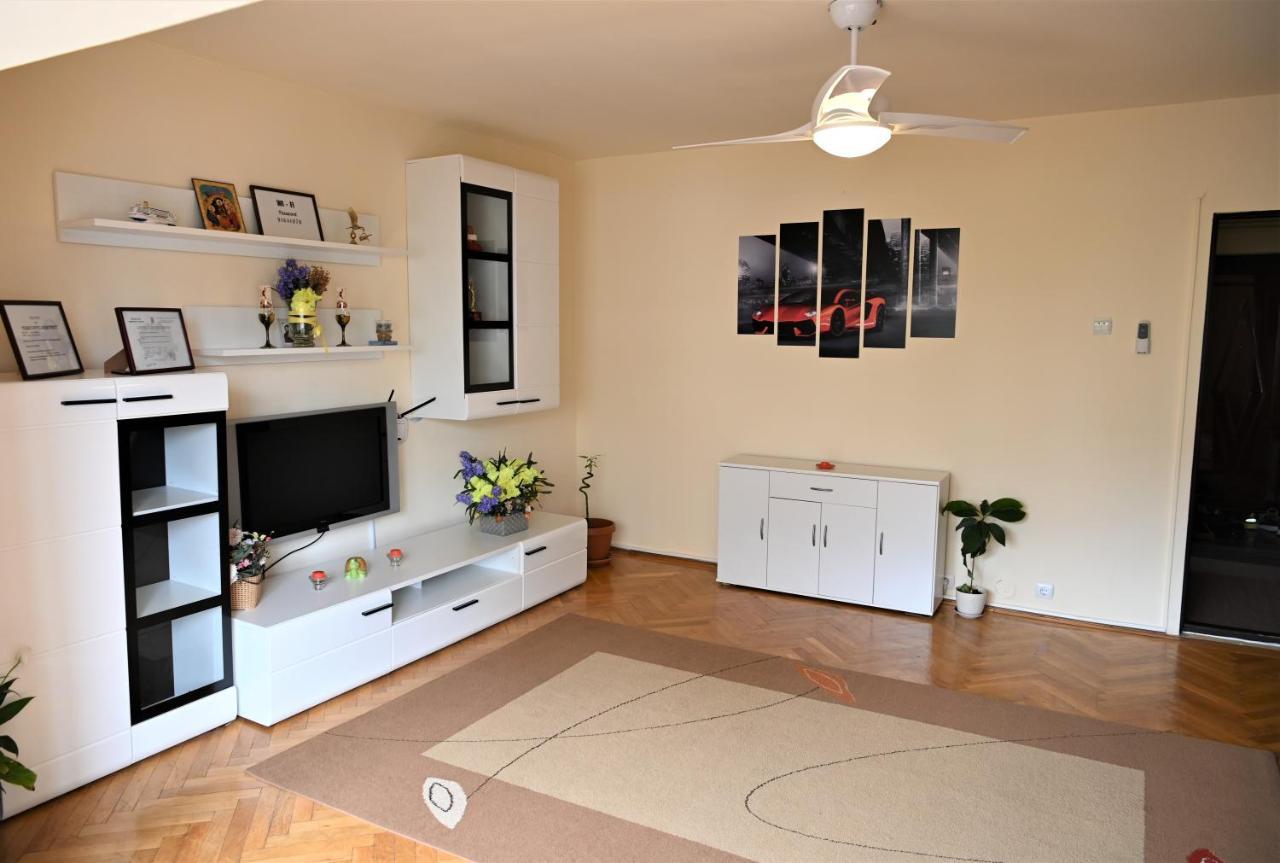 Marin Hotel Apartment Braşov Eksteriør billede